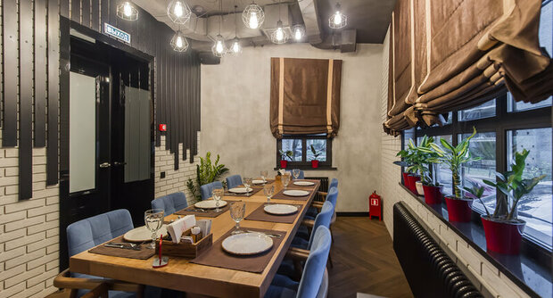 Restaurant Granat Black