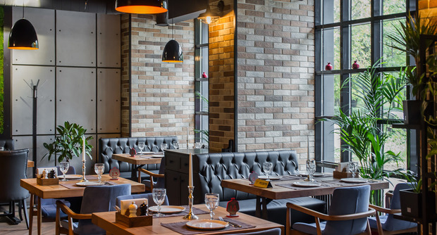 Restaurant Granat Black